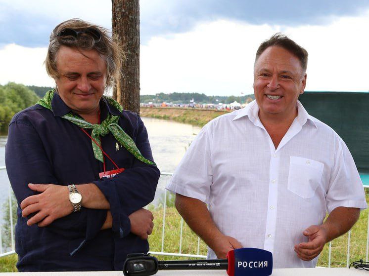 Сегодня свой День рождения отмечает мой давний тов...